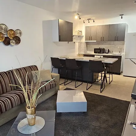 Vp Astoria 5 *