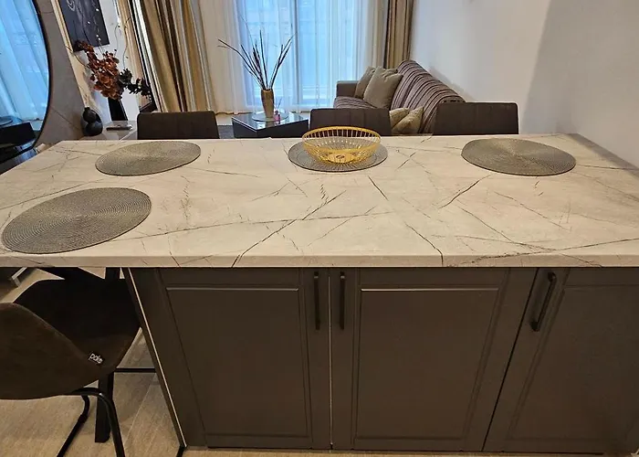 Vp Astoria 5 Villa